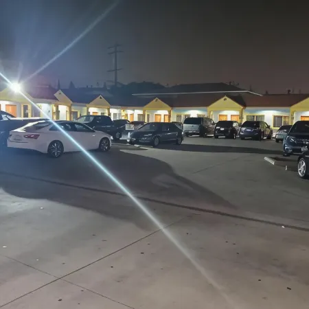 Sunrise Inn