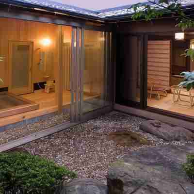 白和荘 Hotel Exterior