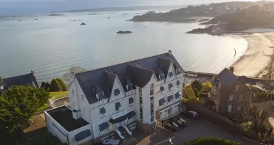 Logis Hôtel de Carantec Hotels in Carantec
