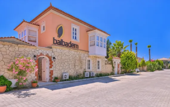 巴爾巴德姆酒店