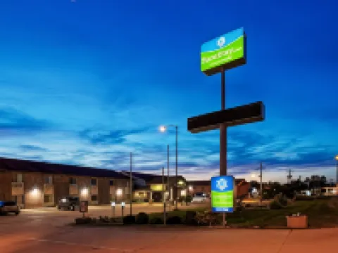 SureStay Hotel by Best Western Greenville Hotels in Bond County