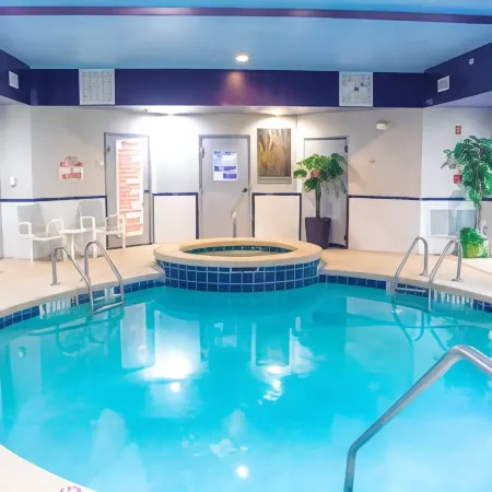 Best Western Plus Richmond Hill Inn