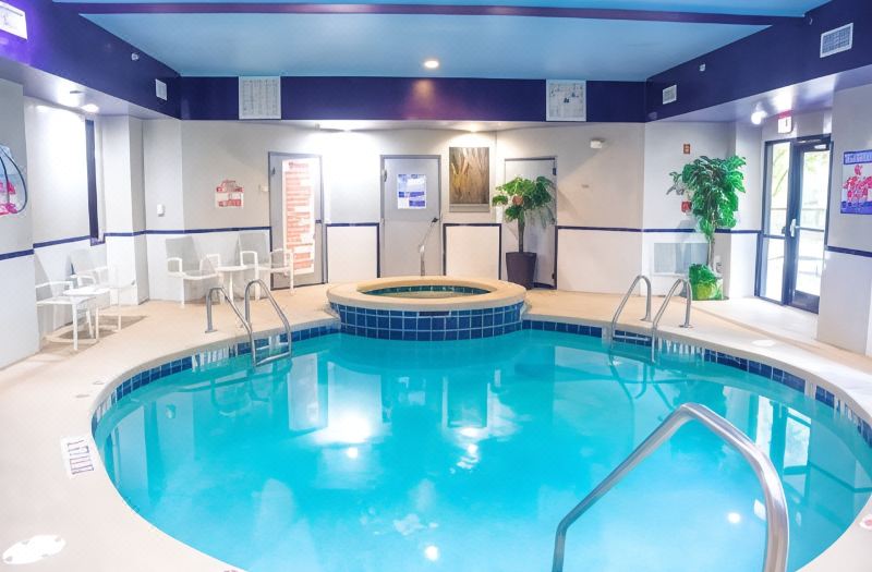 Best Western Plus Richmond Hill Inn photo 2