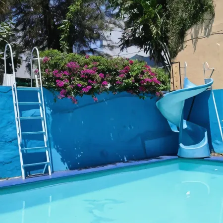 Hotel Ruah