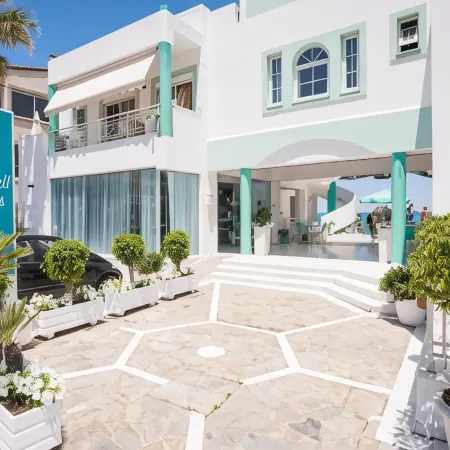 Kristall Suites
