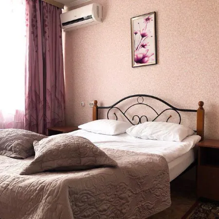 Svetlana Hotel