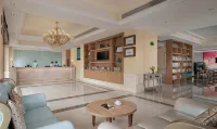 Vienna 3 best hotel (Tongshan county government) - parking