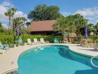 Vibrant Sunsets and Lush Landscaping on Lake Okeechobee 오키초비 호텔
