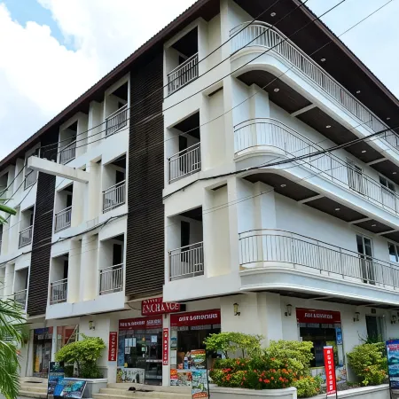 Samui First House Hotel