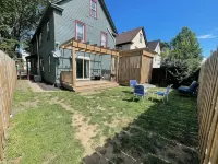 Lovely 2 Bedroom Unit with a Hot Tub - Bungalows