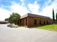 Golden Grain Motor Inn Hotels in Horsham