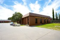 Golden Grain Motor Inn