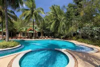 Sand Sea Resort Railay Krabi - Pools