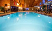 AmericInn by Wyndham Willmar - Pools
