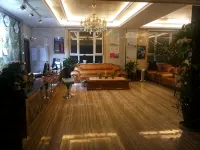 BAOLILAI Business Hotel - parking