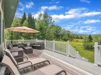 River Valley Sunset Retreat - Peaceful Getaway Near Sunday River & Bethel/Newry Hotels in Rumford
