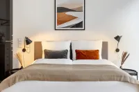 Global Living - Design Apartment I Rathausplatz I Kitchen I Augsburg -  Appartamenti vacanze