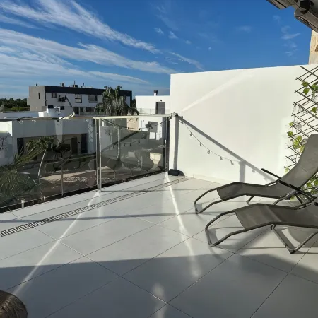 Sunny, relaxing Casa Marysol (with seaview)
