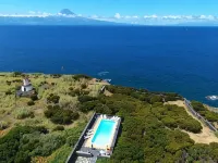 Cantinho Das Buganvilias at Hotels in Velas