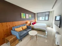 Riverbank Villa