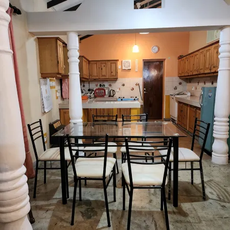 Marakolliya Stay, 2BR Residential Holiday Bungalow