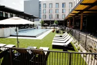 The George, by Valencia Hotel Collection - Uima-altaat
