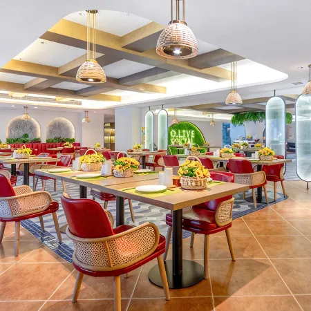 O.live Social Hotel (Lufeng Donghai Avenue)