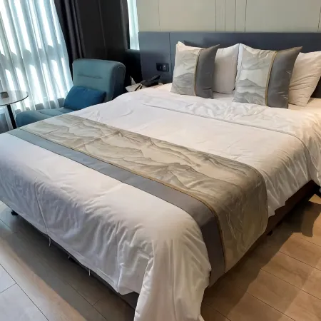 Cangnan Wucheng Moon Bay Family Hotel