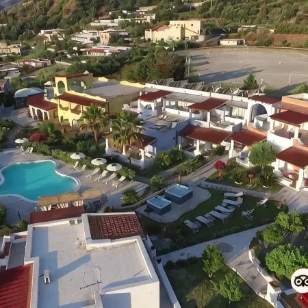 Hotel Bougainville