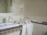 Novozhenovskiy Hotel - 2 Sao