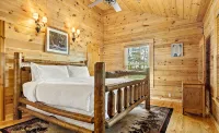Log Cabin Near Lake Lure, Tryon, and Asheville! - Chalets