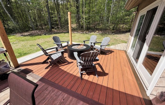Spacious Trickey Moose Family Retreat - Woodstove, Firepit, Kayaks, Water Access