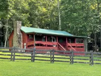 Cozy 2bedroom mountain cabin on 18 acres near the Appalachian Trail