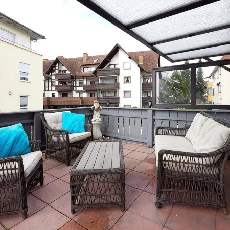 2-room apartment in prime city center location with terrace & DreiWelten-Card