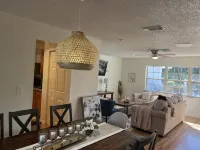Pool house - heated pool in heart of Melbourne, minutes to beach - 4-Star