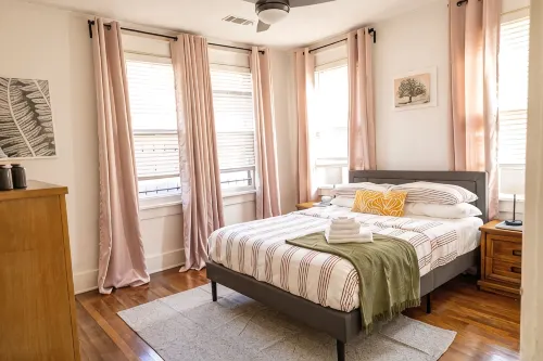 J Birds' Bungalow - Homestays