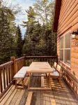 Family-friendly, Luxury Log Cabin Nestled in the Woods - 10 Mins to Sunday River