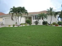Casa de La Wren - Luxury Home - Waterfront. Heated Pool !!