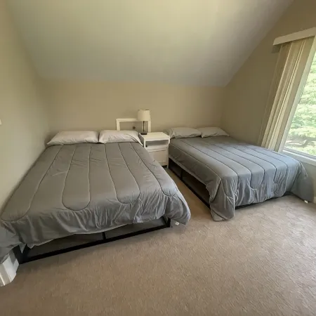 Peaceful Hideaway! New Listing