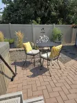 Charming studio in fabulous Meridian, Idaho with WiFi, AC, Private entry. - Apartments