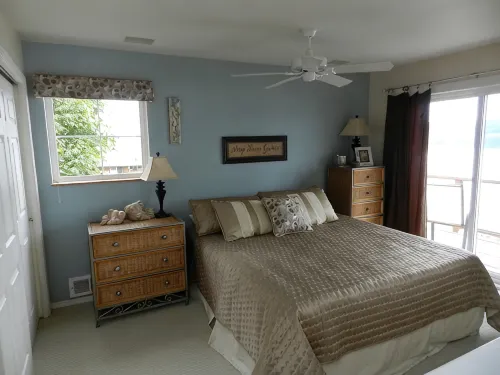 "Sky's Landing" Beach House ☀️ Hood Canal - 2 étoiles