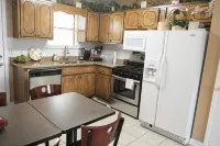 Cute 2 bedroom/2 bathrooms home