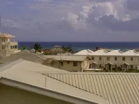 Gimli: Luxury 2 Story Villa - 3 min from the beach!!!