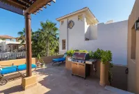 Comfort & inspiration in Loreto Bay... Beach, pool, cafes & beauty in few steps!