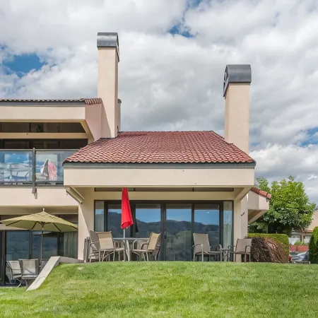 Luxury waterfront townhouse w/ sandy beach outside your patio door! WOW!