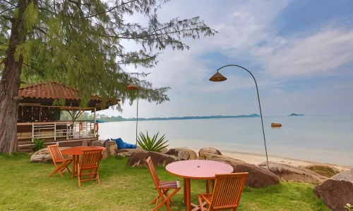Pantai Indah Lagoi Bintan