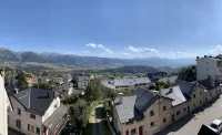 Apartment in residence with superb view and parking - 2-Star