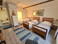 Lauri Historical Log House Manor Hotels in 