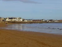 Elie Residence Studio Apartment, perfect for 2! Ground-floor. Hotele w: Leven