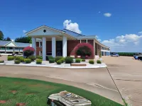 Blue Ribbon Inn and Suites